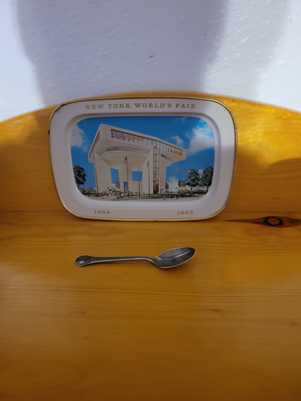 1964-1965 New York World's Fair Decorative Trinket Tray And Souvenir Spoon